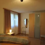 Apartamento Sunshine 2 *